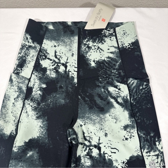 NWT $78 Sweaty Betty [ Small 6 ] Power High Waist‎ Pocket Bike Shorts Green - Picture 5 of 12